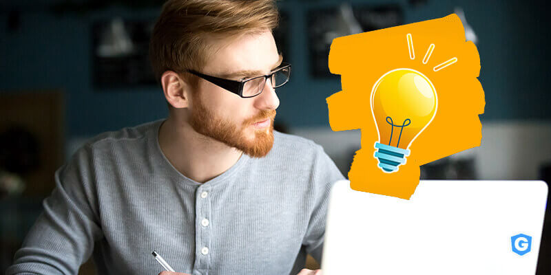 Empresário pensando em uma solução de sandbox.