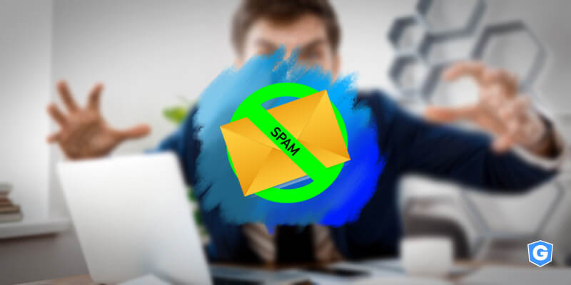 E-mail spam incomodando empresário.